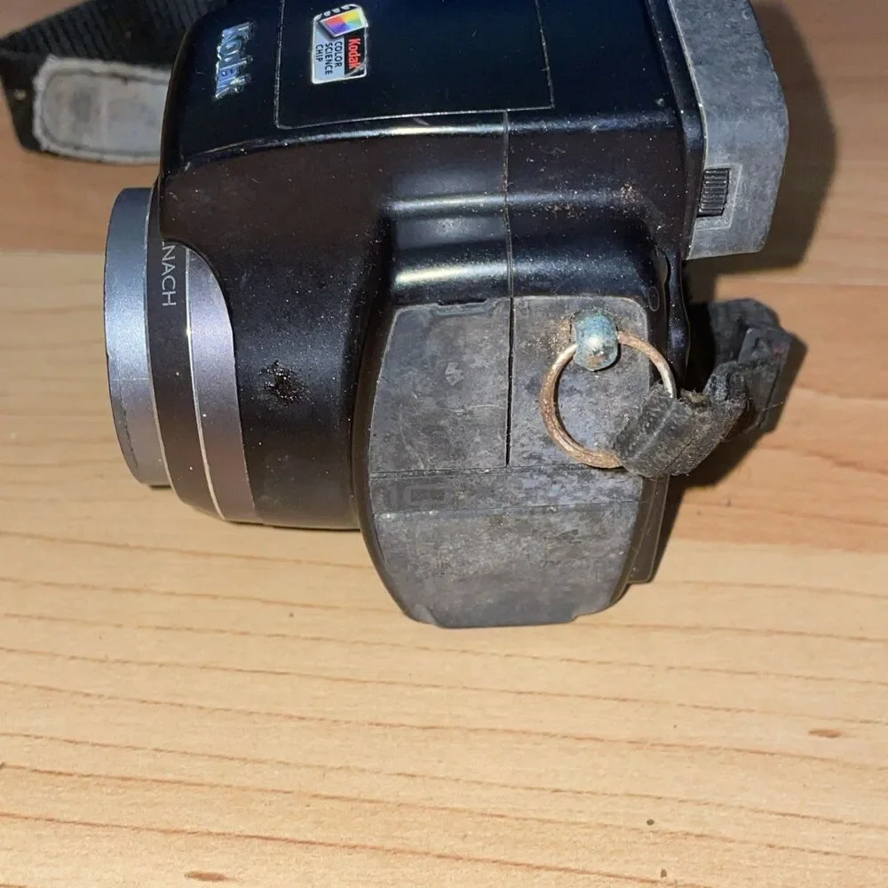 Kodak EasyShare DX7590 5MP Digital Camera 10x Zoom Tested Works w/Battery & AC